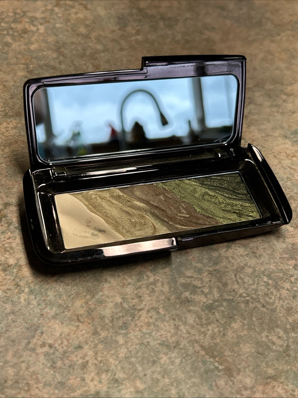 Hourglass Modernist Eye Shadow Palette-Color Field- Shade(NEW NO BOX)